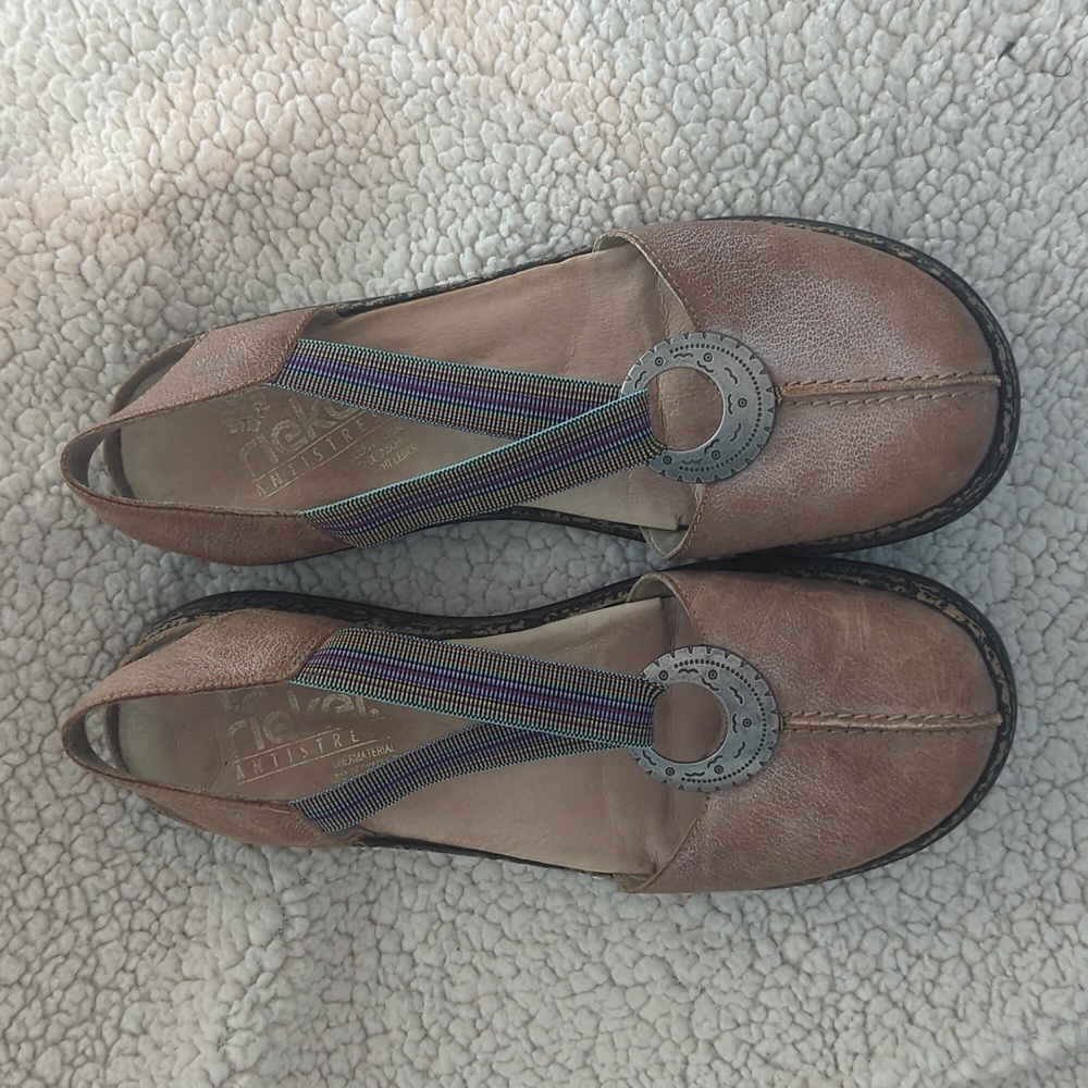 Rieker Daisy Caribu closed toe sandals | 41